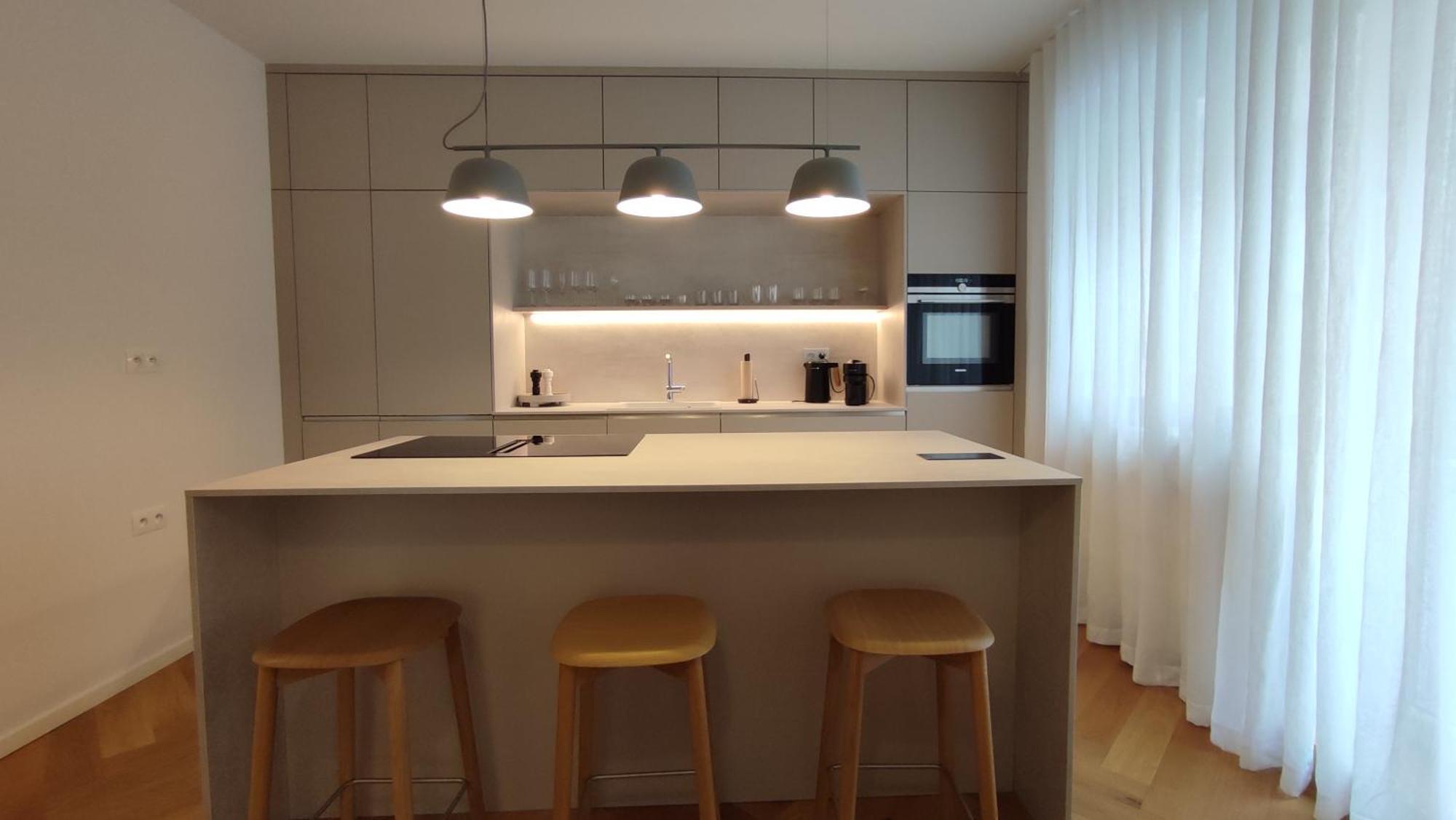 Bratislava Oldtown Apartment 130M2 ,60M2 Terrace And 2 Bathrooms Bagian luar foto